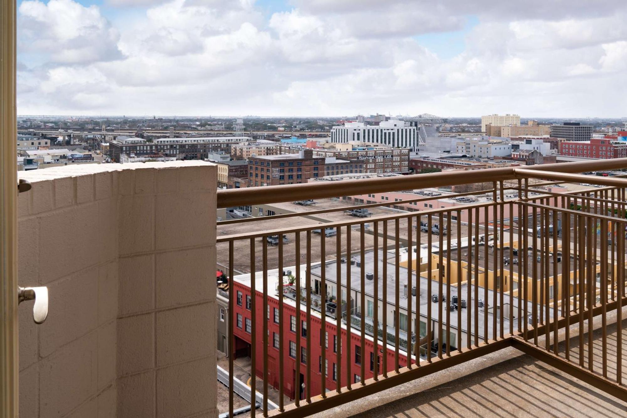 Embassy Suites By Hilton New Orleans Convention Center Dış mekan fotoğraf